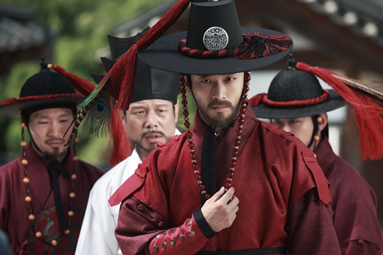 간신 적나라한 연산군 음탕한 생활 눈길…재조명된 채홍준사(採紅駿使) 미녀 강제 징집