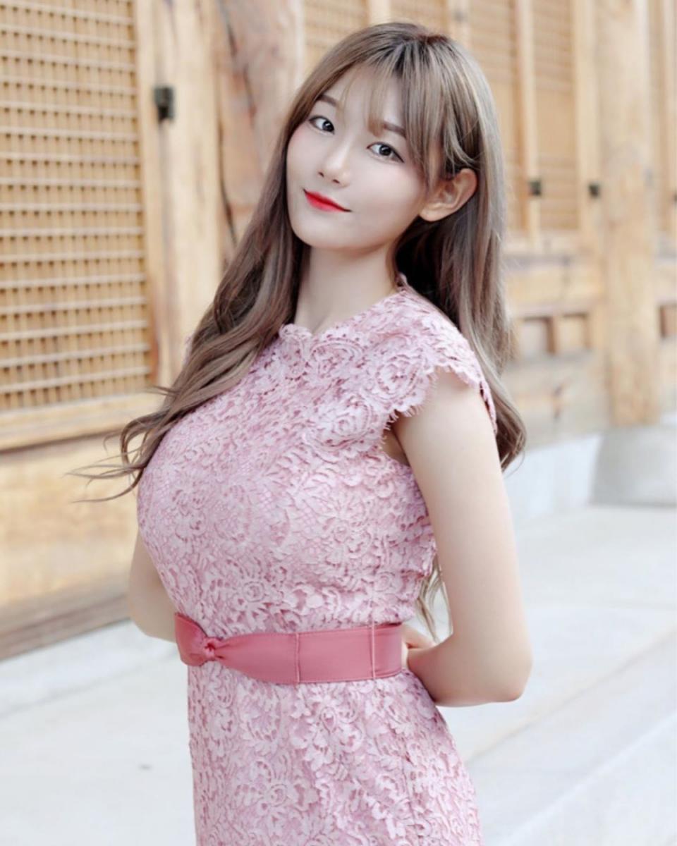 ‘월요일이네요!! 귀차니즘 이겨내야지’ 빛베리, 인스타그램을 통해 근황 공개