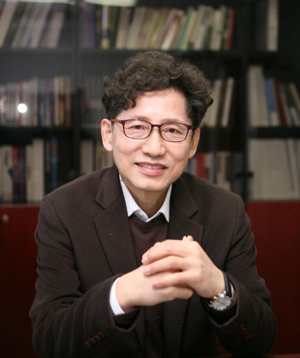 저자, 홍재기 교수