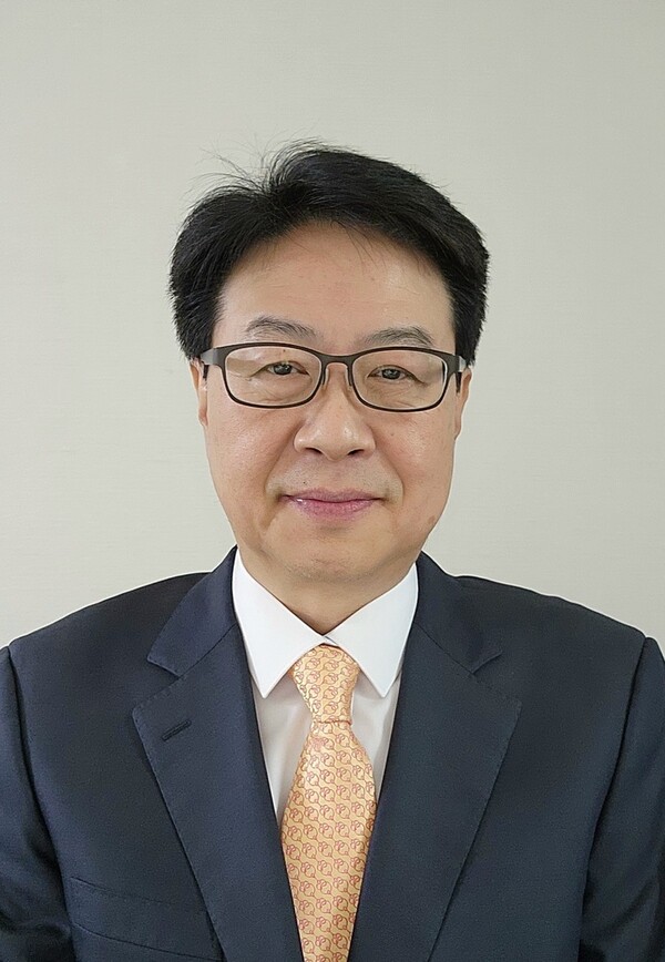 유니베라는 김교만 사장(60·사진)이 신임 대표이사로 취임했다고 7일 밝혔다.(사진=유니베라 제공)